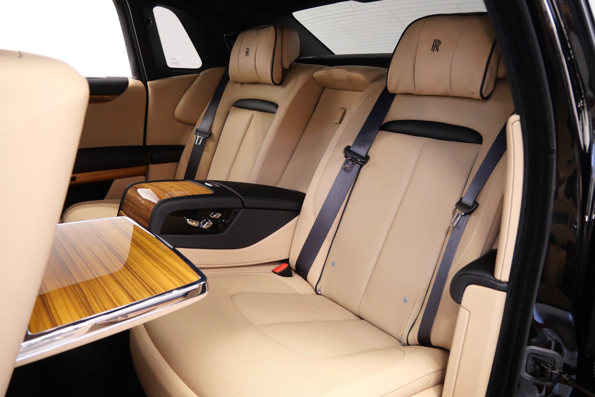 Used 2022 Rolls-Royce Ghost AWD/4WD image 16