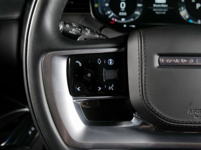 Certified 2025 Land Rover Range Rover SE AWD/4WD image 18