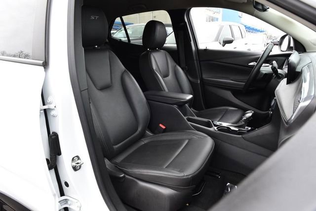 Used 2024 Buick Encore GX Sport Touring image 20