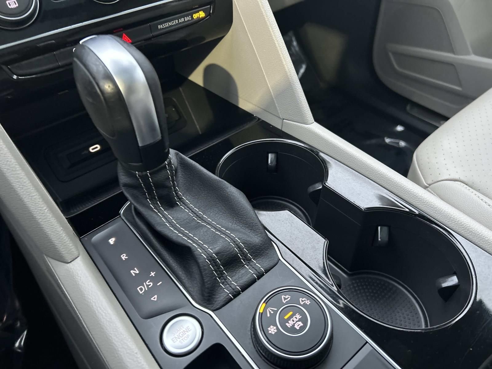 Certified 2022 Volkswagen Atlas SE image 34