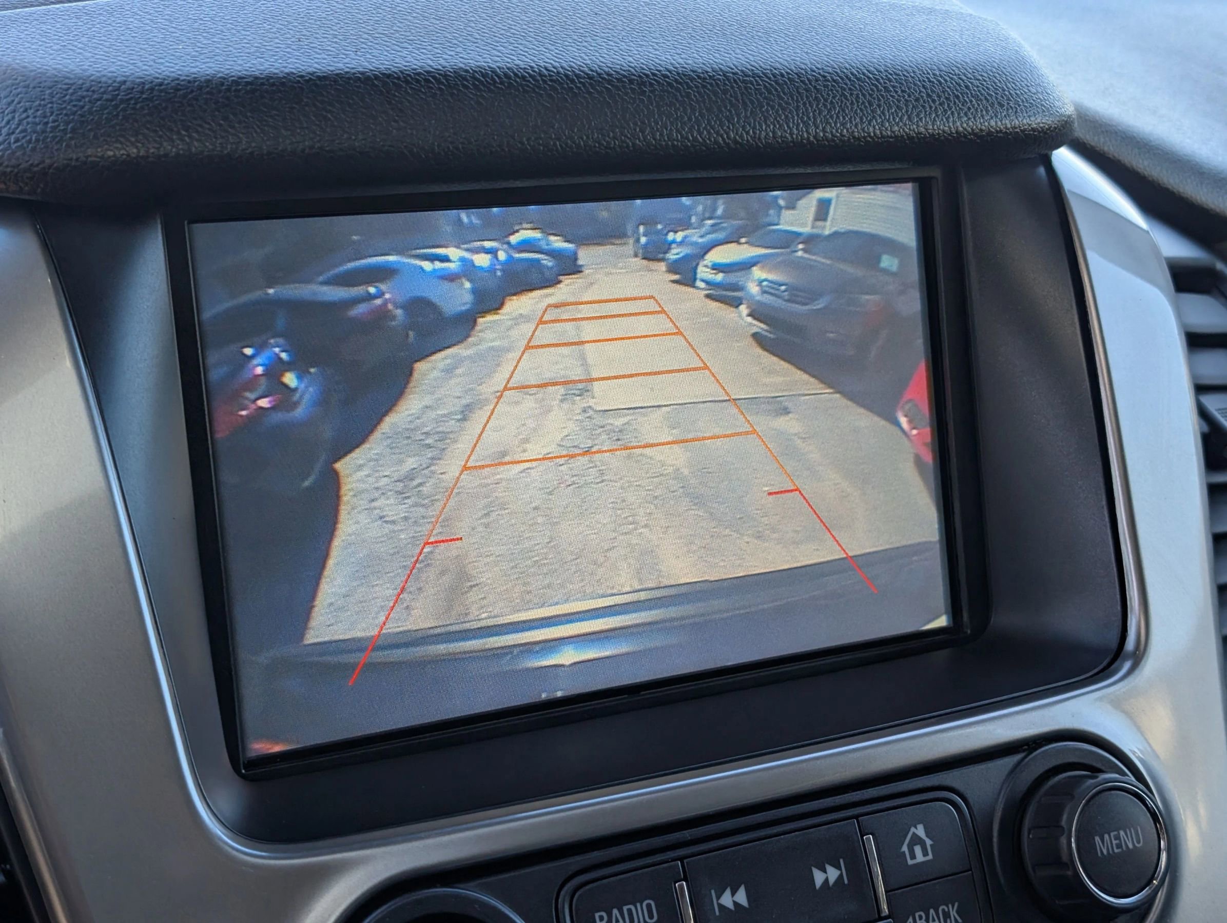 Used 2016 Chevrolet Suburban LT w/ Luxury Package AWD/4WD image 27