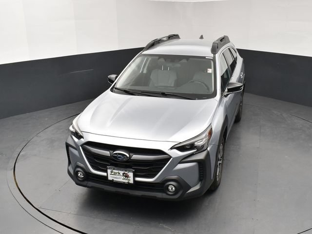 Used 2023 Subaru Outback Premium AWD/4WD image 14