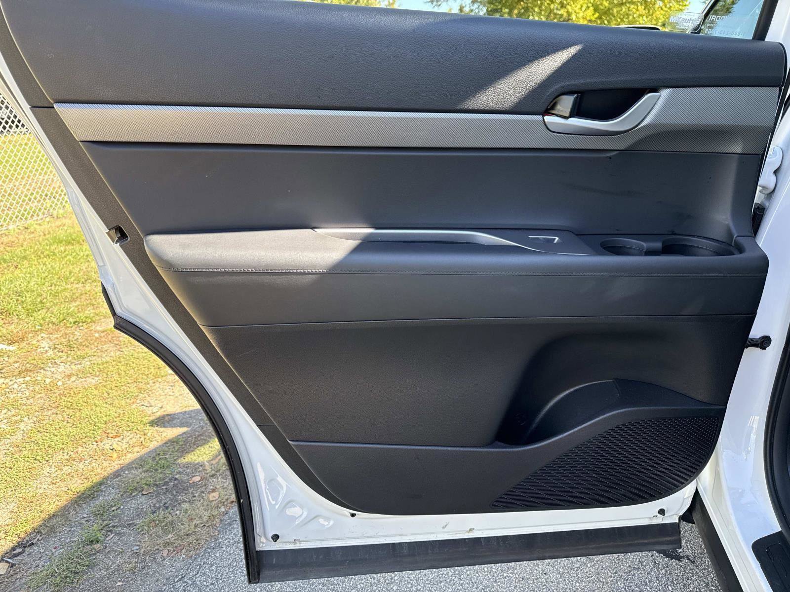 Used 2025 Hyundai Palisade SEL image 11