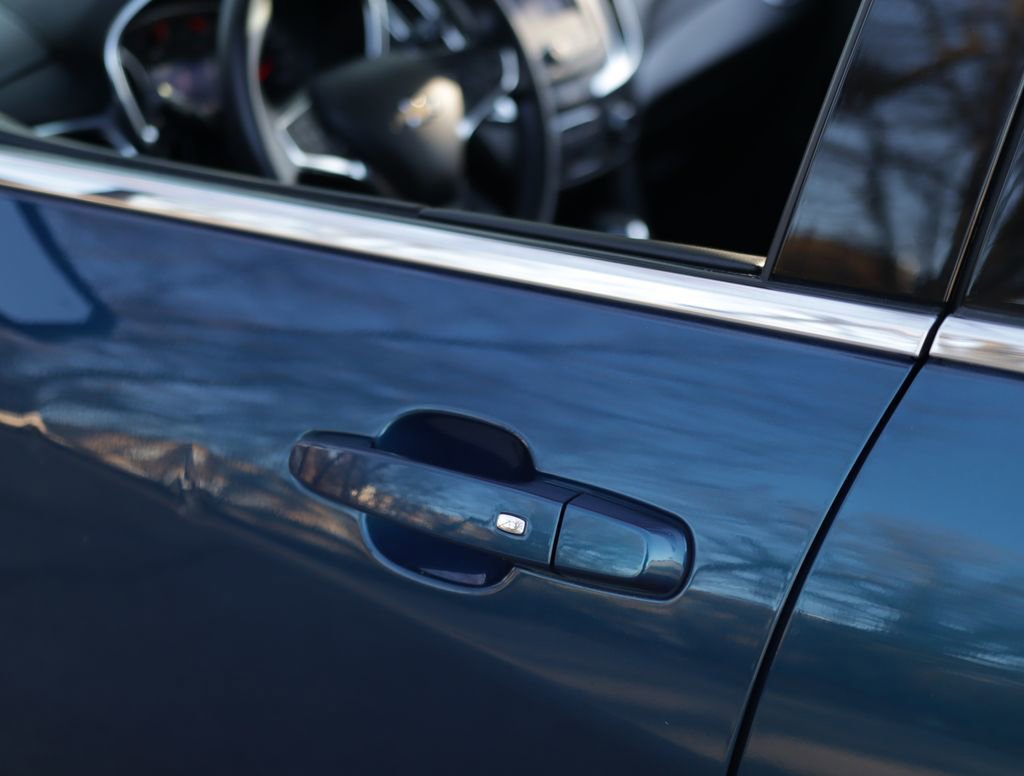 Used 2020 Chevrolet Equinox LT image 33