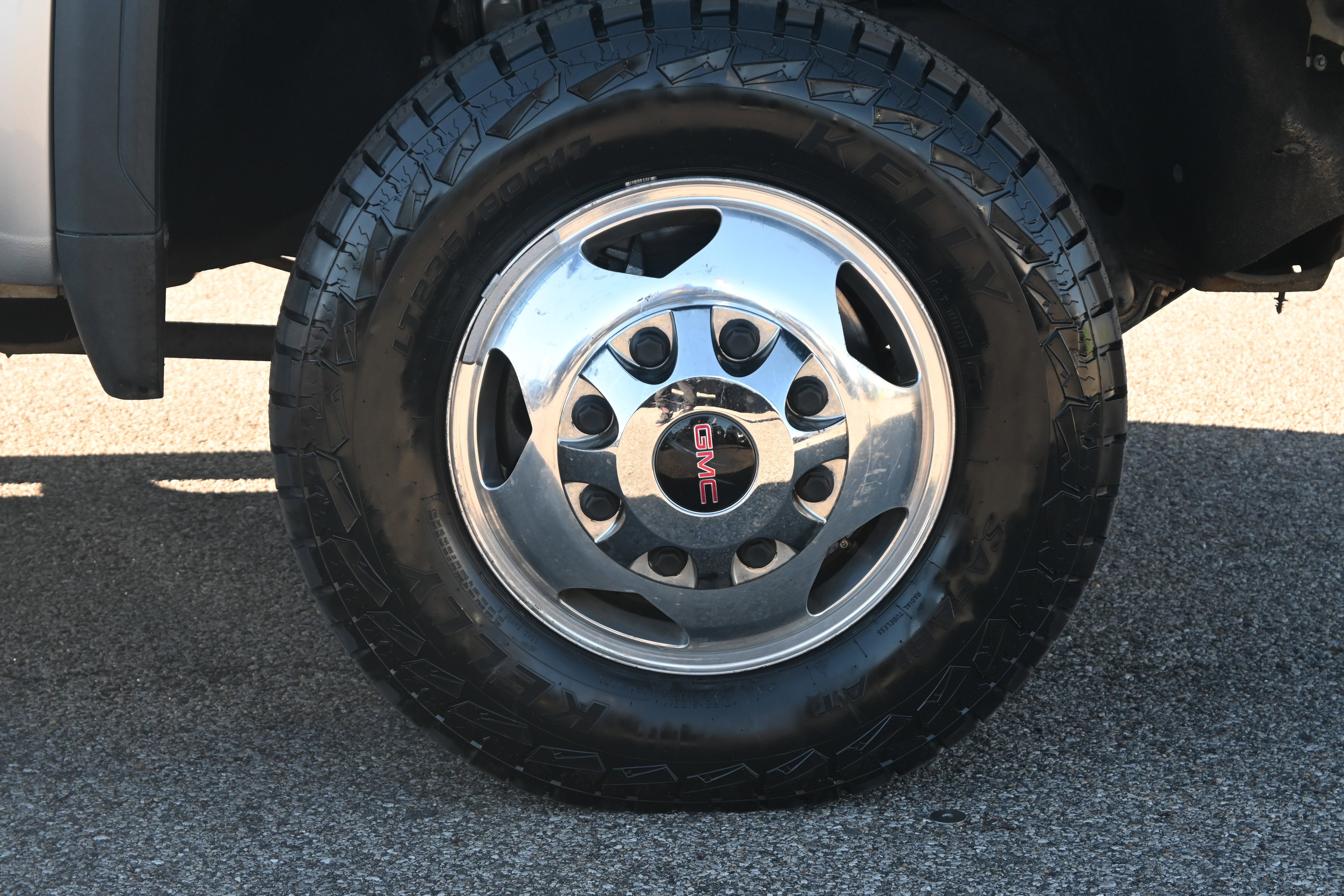 Used 2021 GMC Sierra 3500 SLT w/ SLT Convenience Package image 14