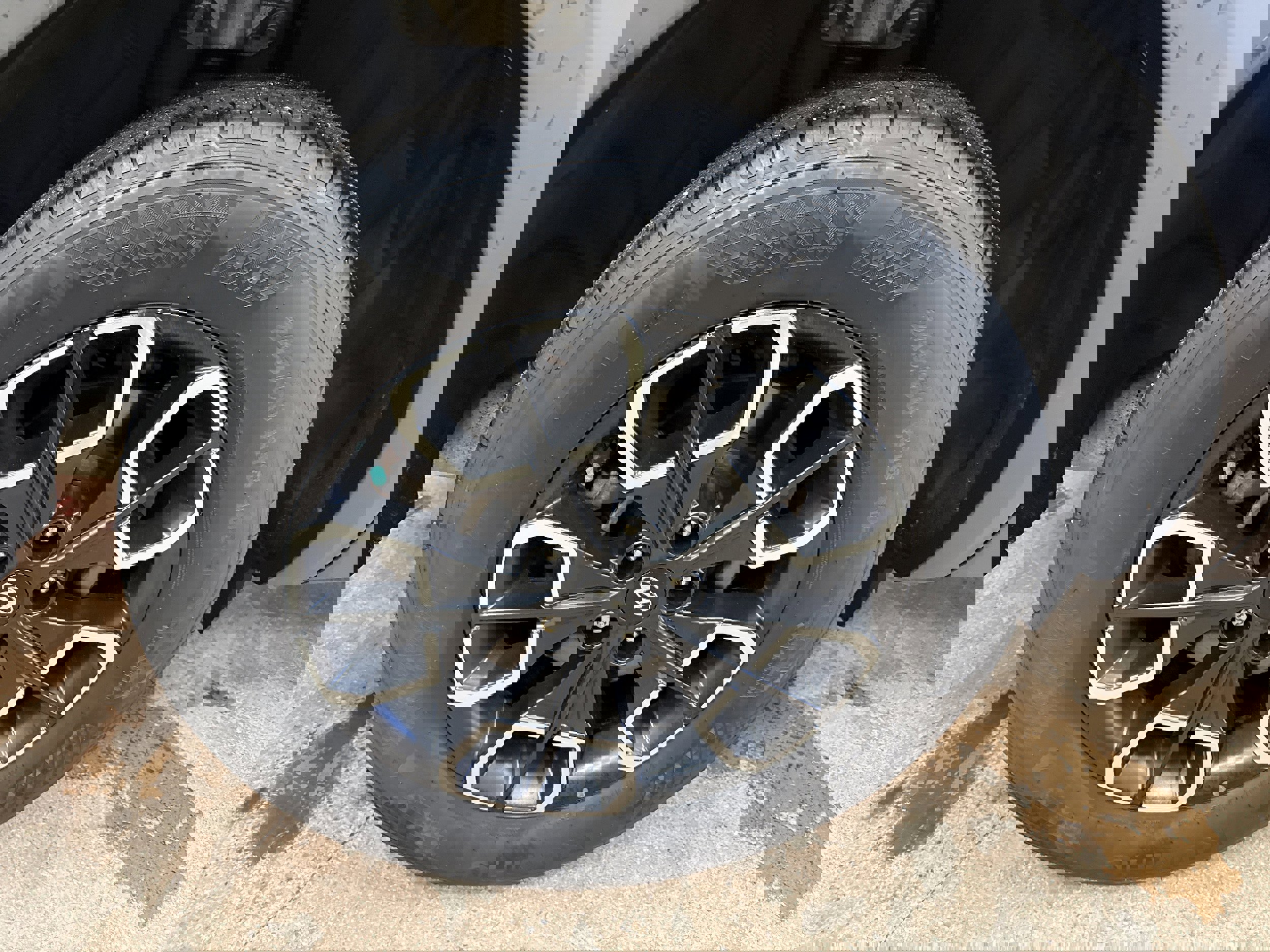 Used 2023 Hyundai Santa Cruz SEL w/ Activity Package AWD/4WD image 10