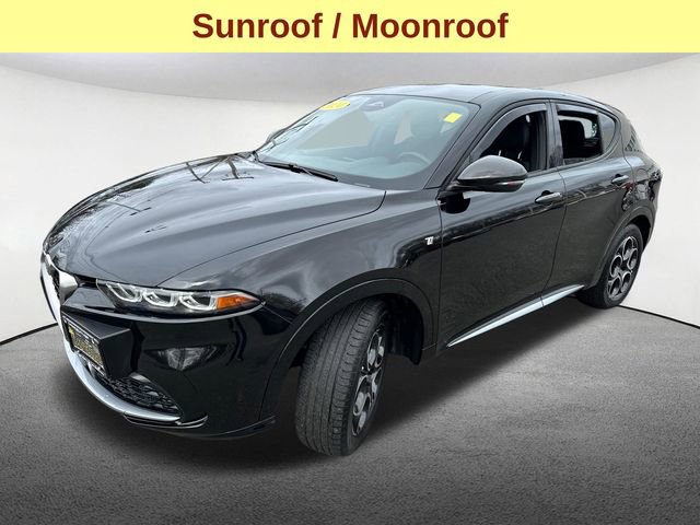 Used 2024 Alfa Romeo Tonale Ti w/ Premium Interior Package image 5