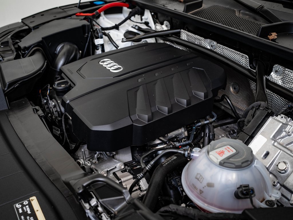 Certified 2024 Audi Q5 2.0T Premium w/ Summer of Audi Package image 46