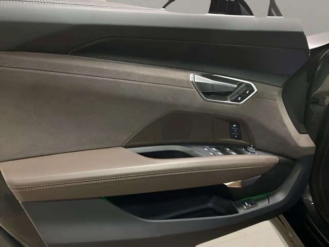 Used 2023 Audi RS e-tron GT w/ Carbon Performance Package image 87