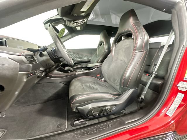 Used 2025 Dodge Charger Daytona Scat Pack w/ Track Pack AWD/4WD image 4
