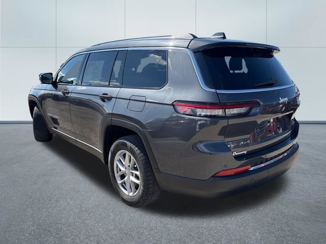 Used 2021 Jeep Grand Cherokee L Laredo w/ Luxury Tech Group I AWD/4WD image 2