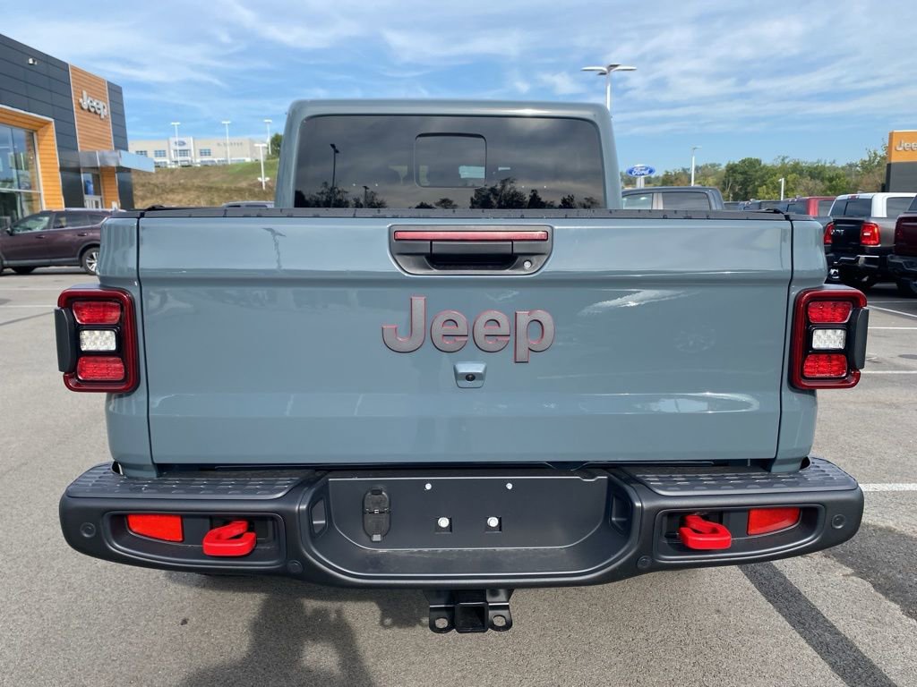 New 2025 Jeep Gladiator Rubicon AWD/4WD image 4