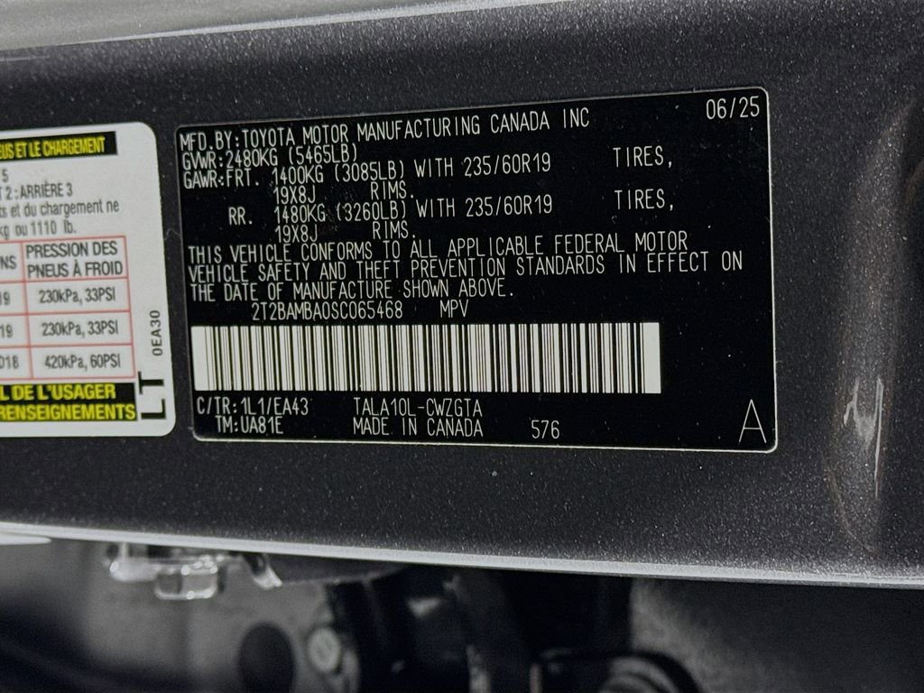 Used 2025 Lexus RX 350 FWD w/ Accessory Package image 35