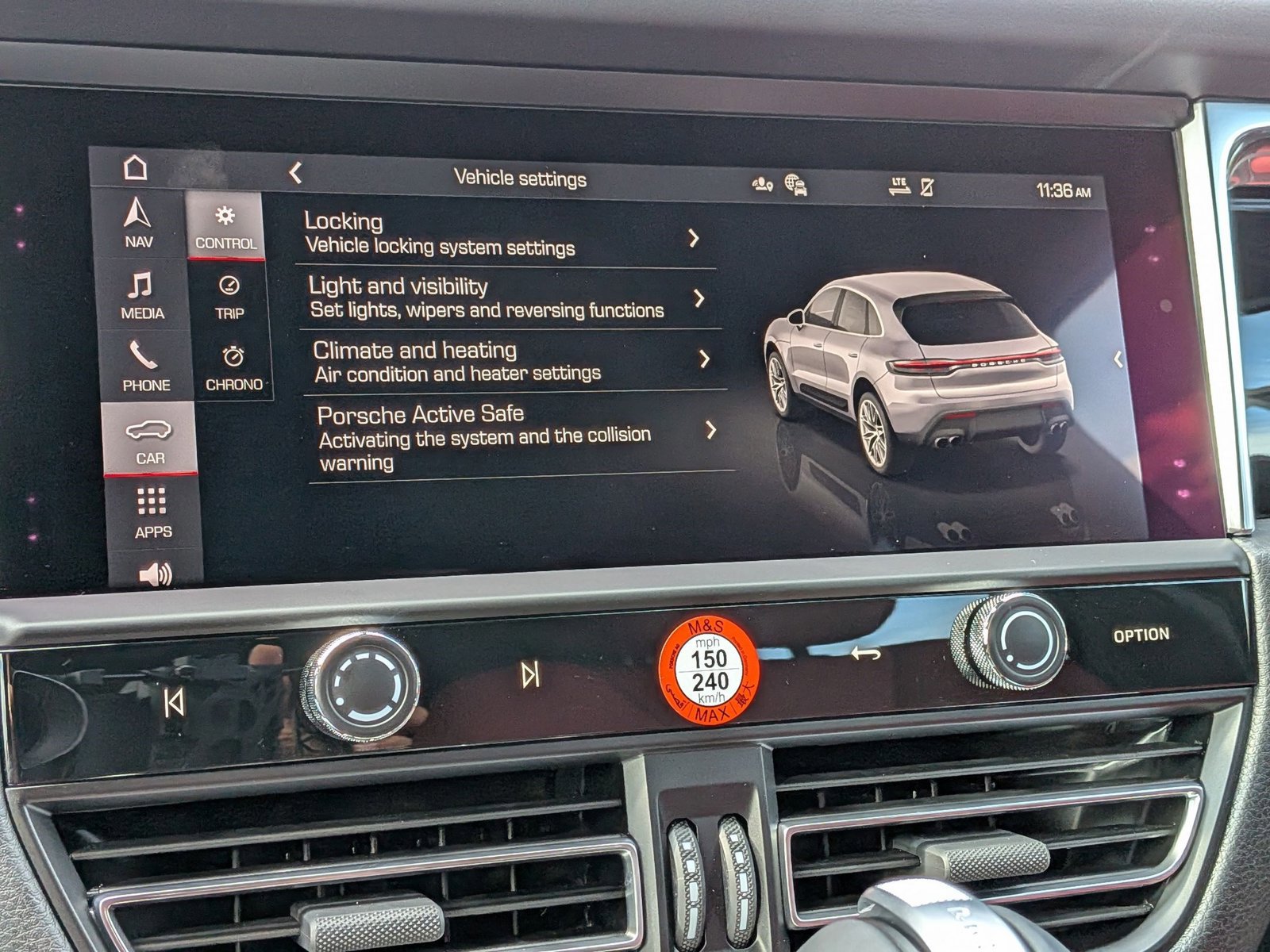 New 2026 Porsche Macan Turbo image 19