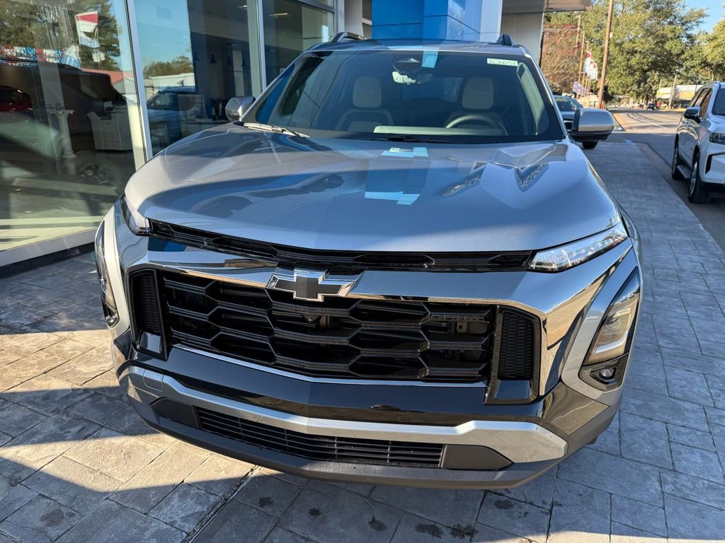 New 2026 Chevrolet Equinox ACTIV w/ Convenience Package III FWD image 6