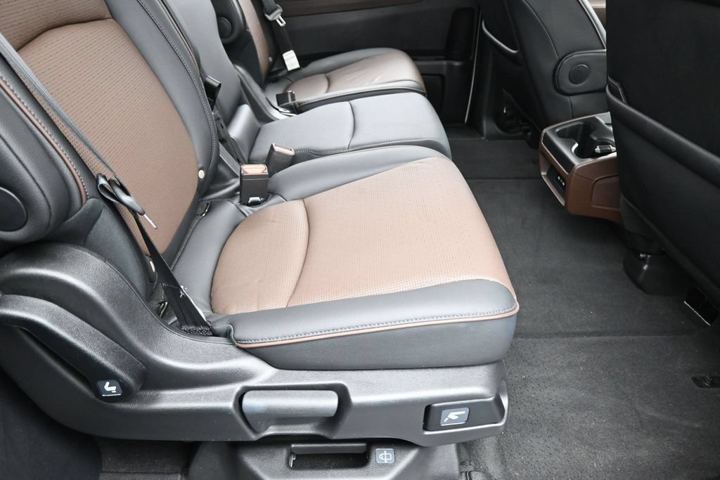 Used 2025 Honda Odyssey Elite image 45