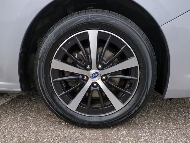 Used 2022 Subaru Impreza Premium image 11