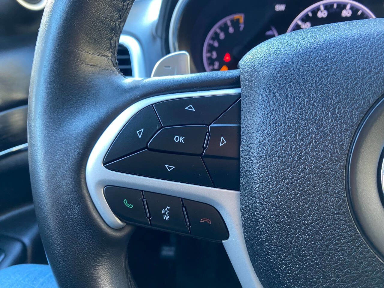 Used 2018 Jeep Grand Cherokee Summit w/ Skid Plate Group image 29