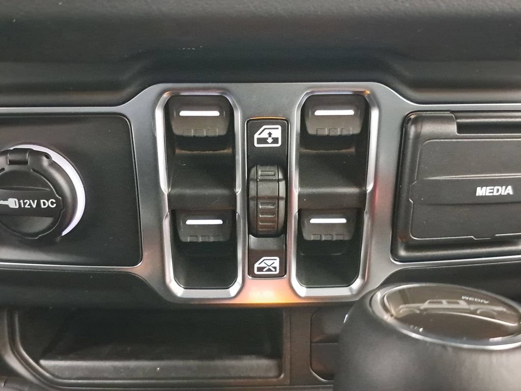 New 2026 Jeep Gladiator Sport AWD/4WD image 27