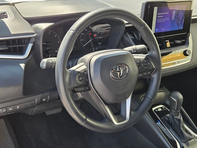Used 2025 Toyota Corolla SE w/ Convenience Package FWD image 18