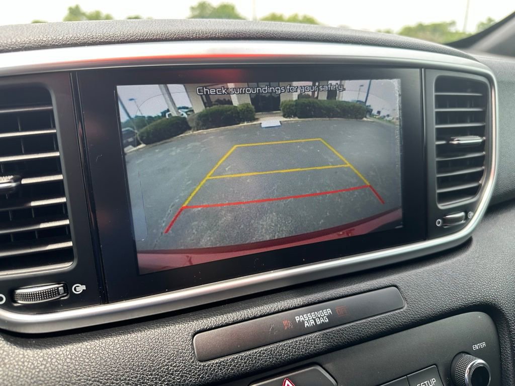 Used 2020 Kia Sportage S image 28