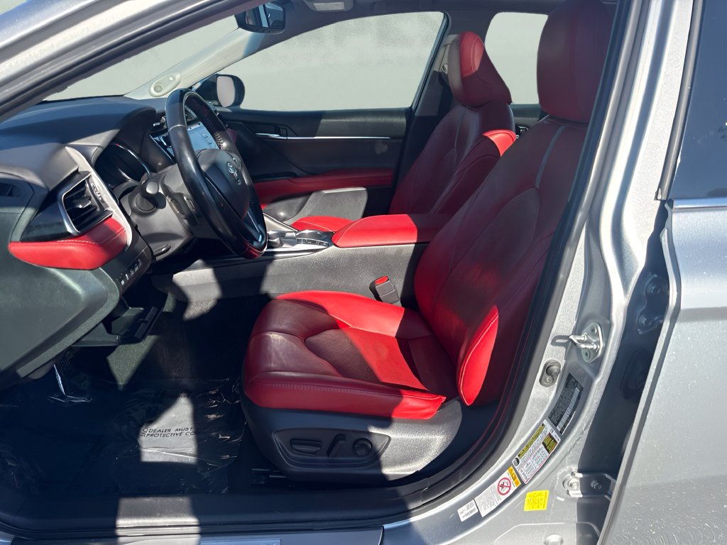 Used 2019 Toyota Camry XSE w/ Driver Assist Package FWD image 9