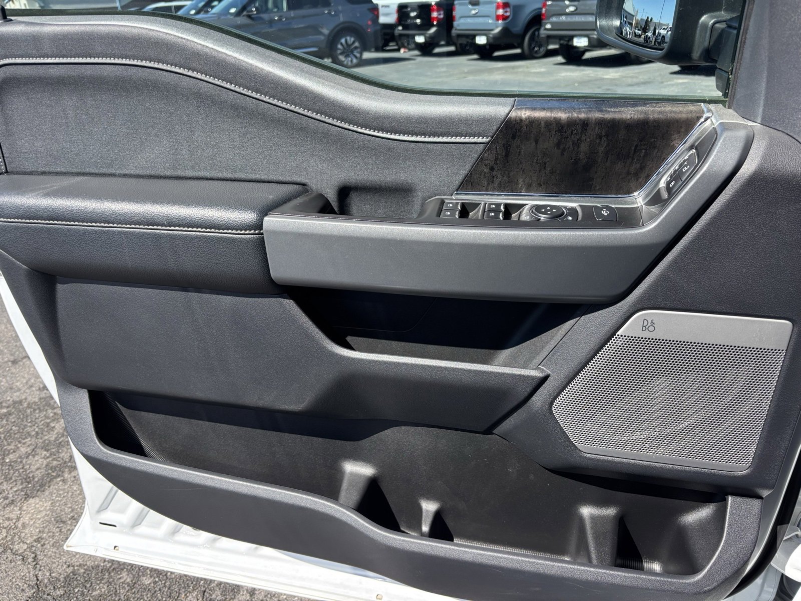 Used 2024 Ford F450 Lariat w/ Camper Package image 17