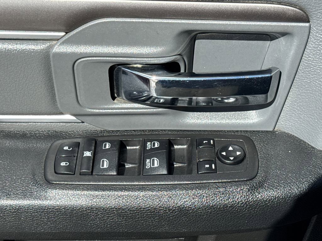 Certified 2023 RAM 1500 Classic SLT w/ Electronics Group image 27