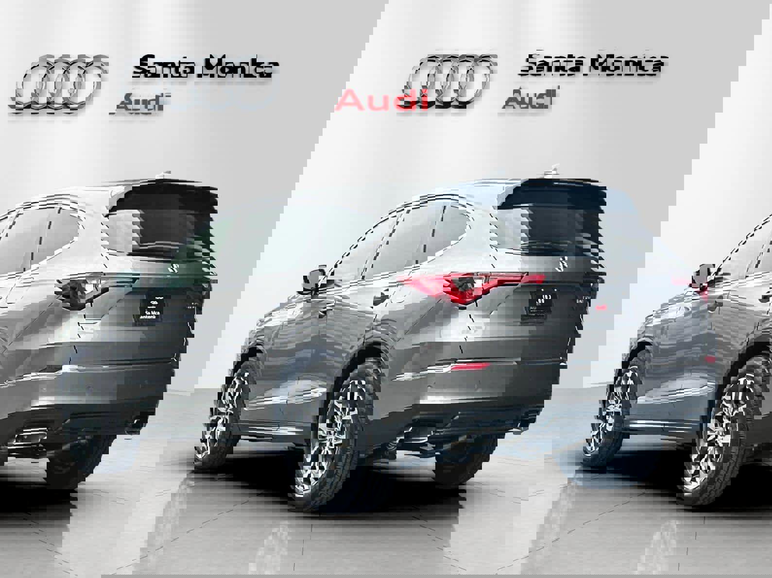 Used 2023 Acura MDX FWD w/ Technology Package image 6