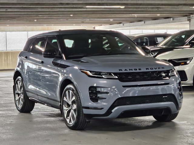 Used 2023 Land Rover Range Rover Evoque R-Dynamic SE image 3