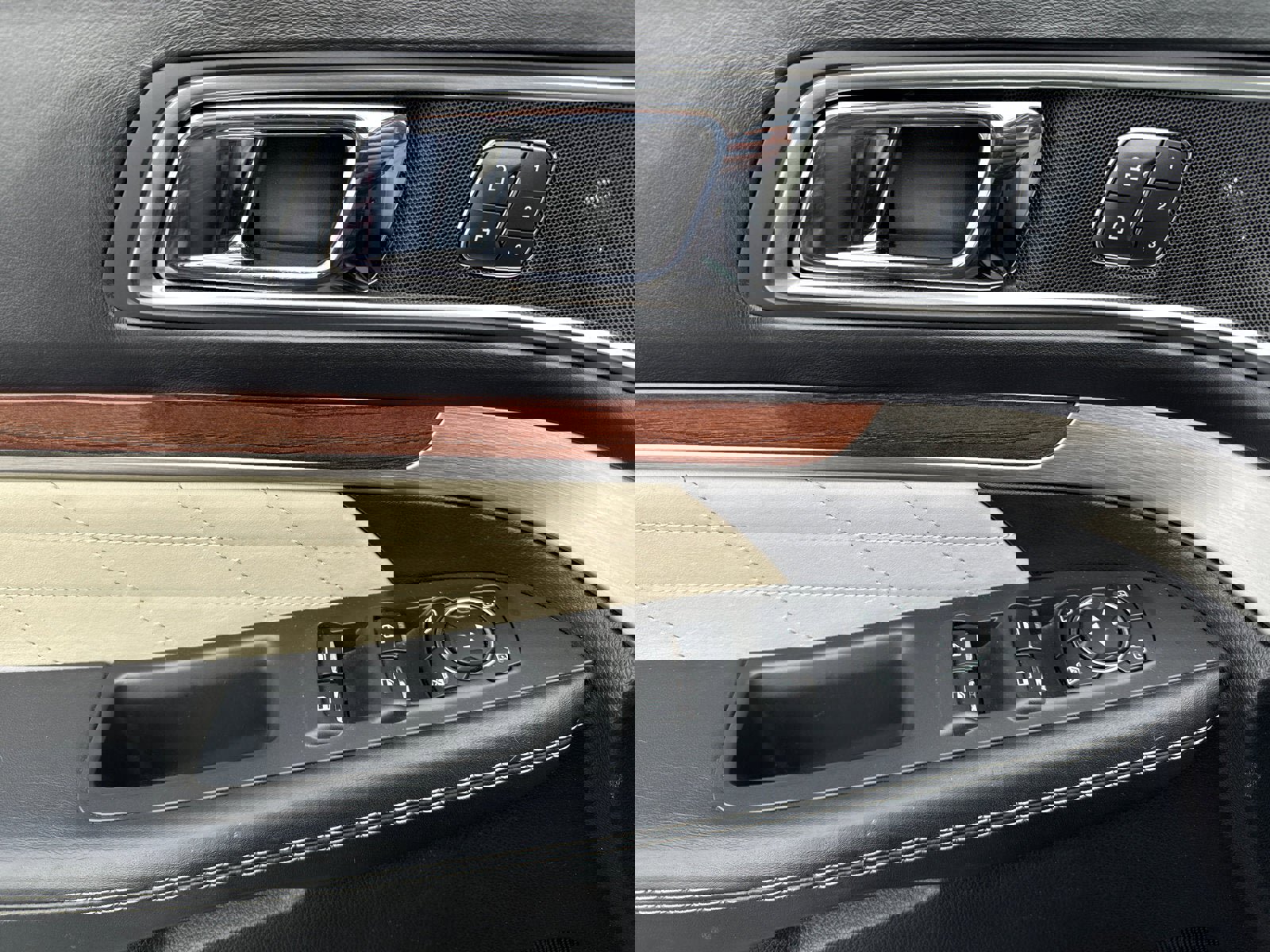 Used 2017 Ford Explorer Platinum image 27