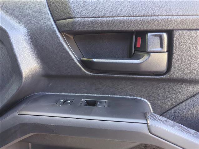 Certified 2025 Toyota Tacoma SR image 28