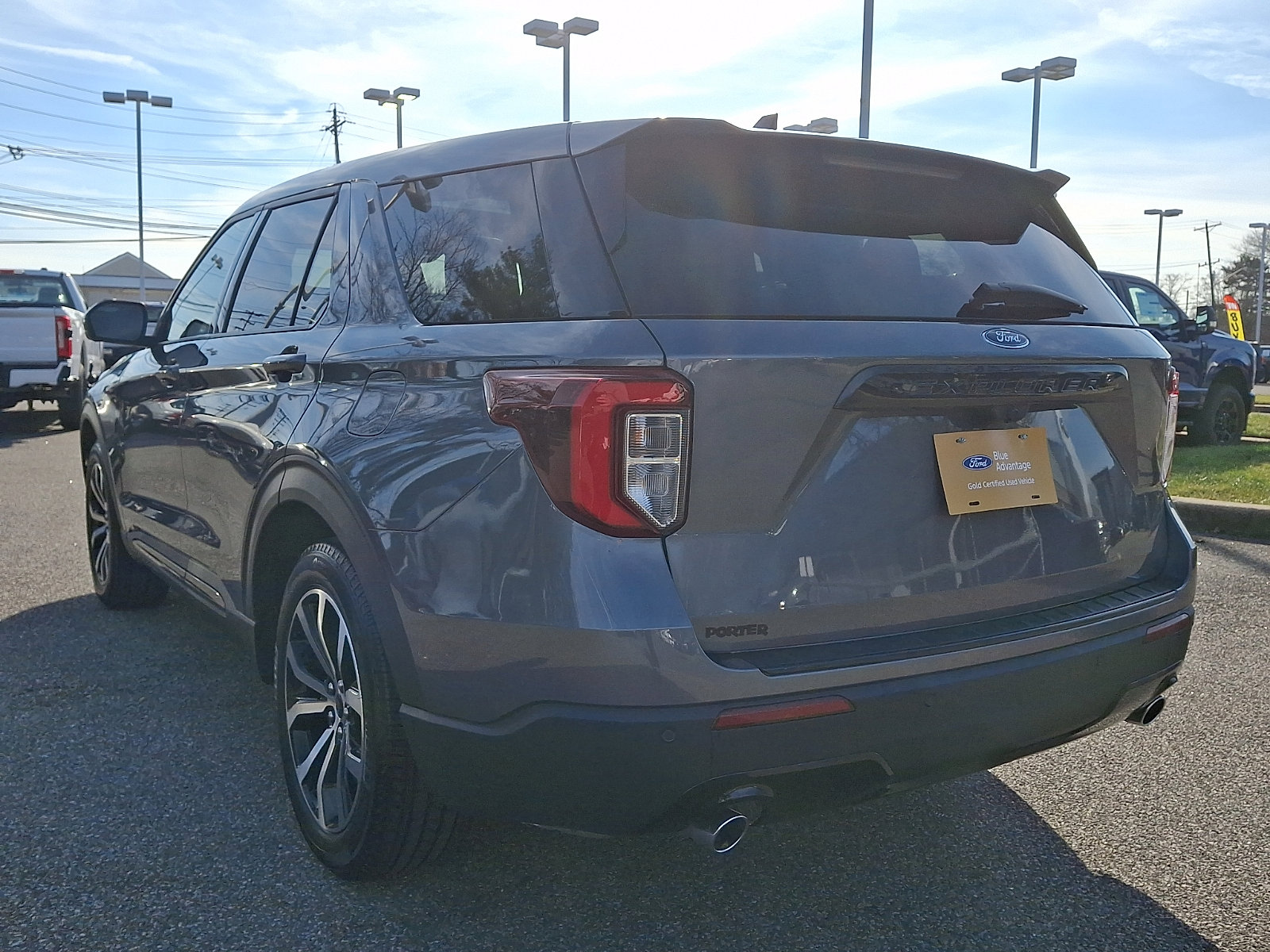 Certified 2022 Ford Explorer ST-Line image 8