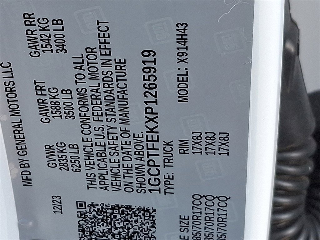 Used 2023 Chevrolet Colorado ZR2 w/ ZR2 Convenience Package III image 27