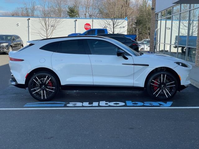 Used 2023 Aston Martin DBX image 25