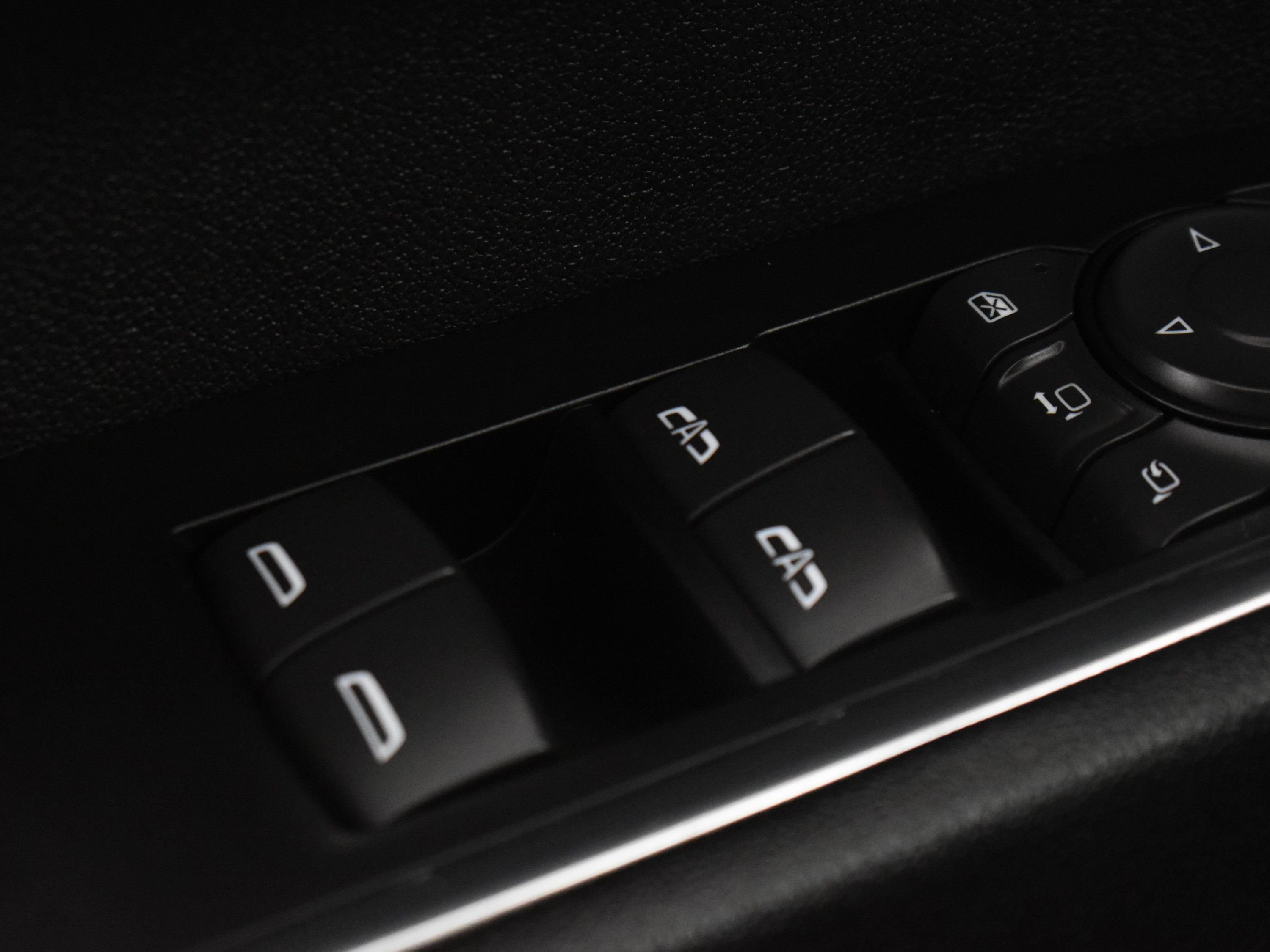 Used 2025 Chevrolet Silverado 2500 High Country w/ High Country Premium Package image 35