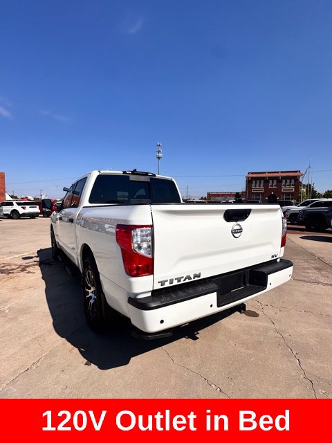 Certified 2024 Nissan Titan SV w/ SV Convenience Package RWD image 12