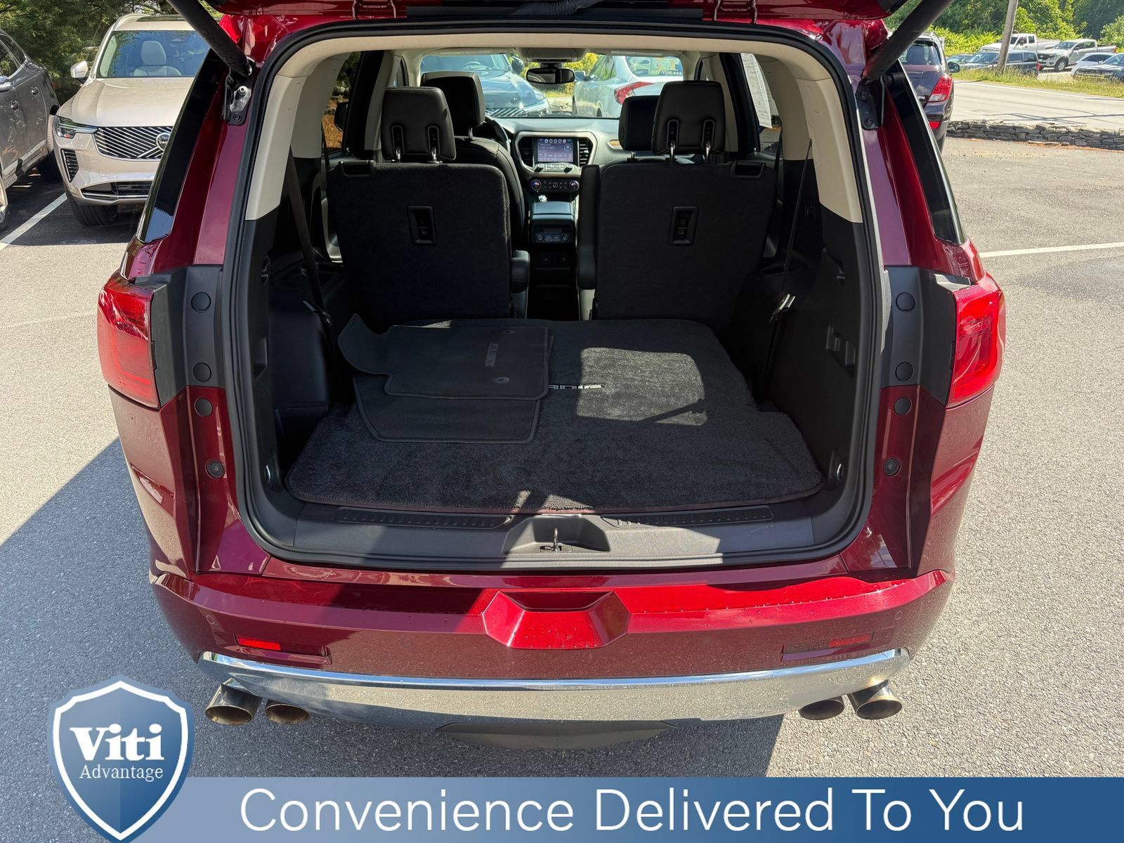 Used 2017 GMC Acadia Denali w/ Technology Package AWD/4WD image 24