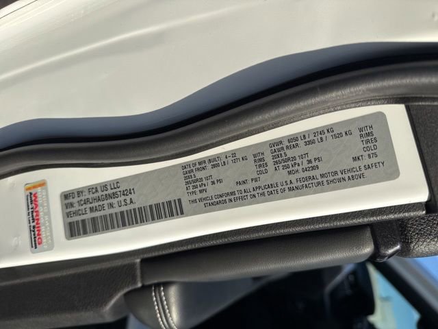 Used 2022 Jeep Grand Cherokee Altitude image 31