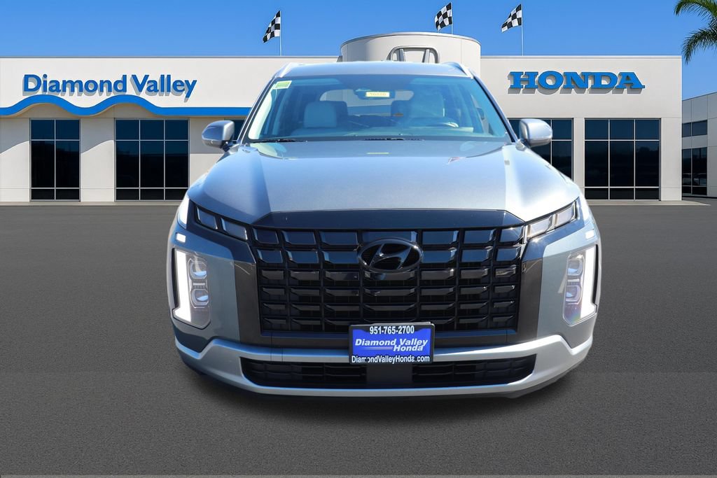 Used 2025 Hyundai Palisade SEL FWD image 2