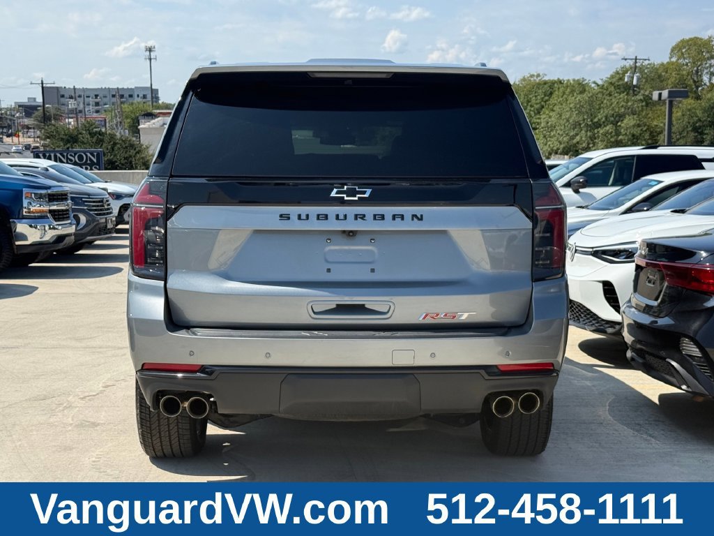 Used 2026 Chevrolet Suburban RST AWD/4WD image 9