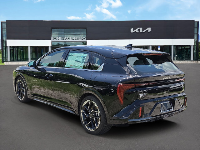 New 2026 Kia K4 GT-Line w/ GT-Line Premium Package FWD image 3