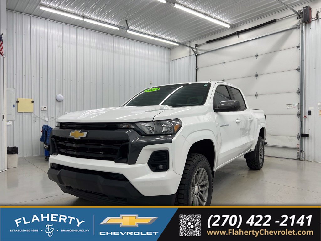 Used 2023 Chevrolet Colorado LT w/ LT Convenience Package II AWD/4WD image 6