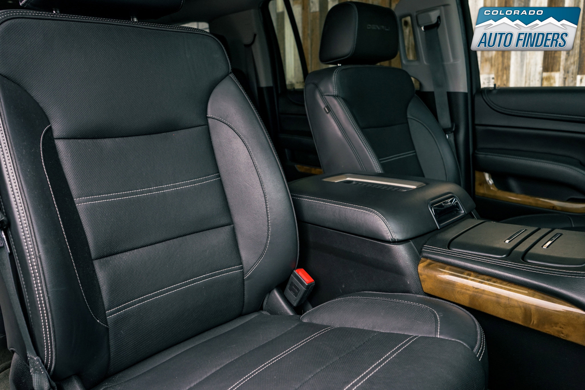 Used 2017 GMC Yukon XL Denali w/ Open Road Package image 28