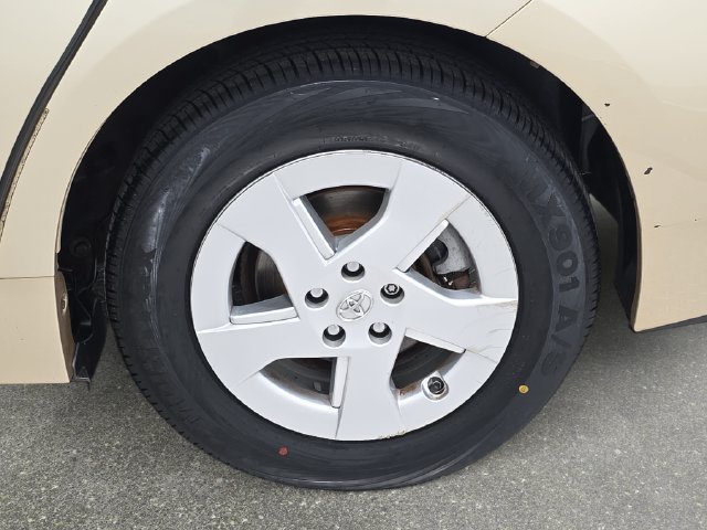 Used 2010 Toyota Prius Two FWD image 30