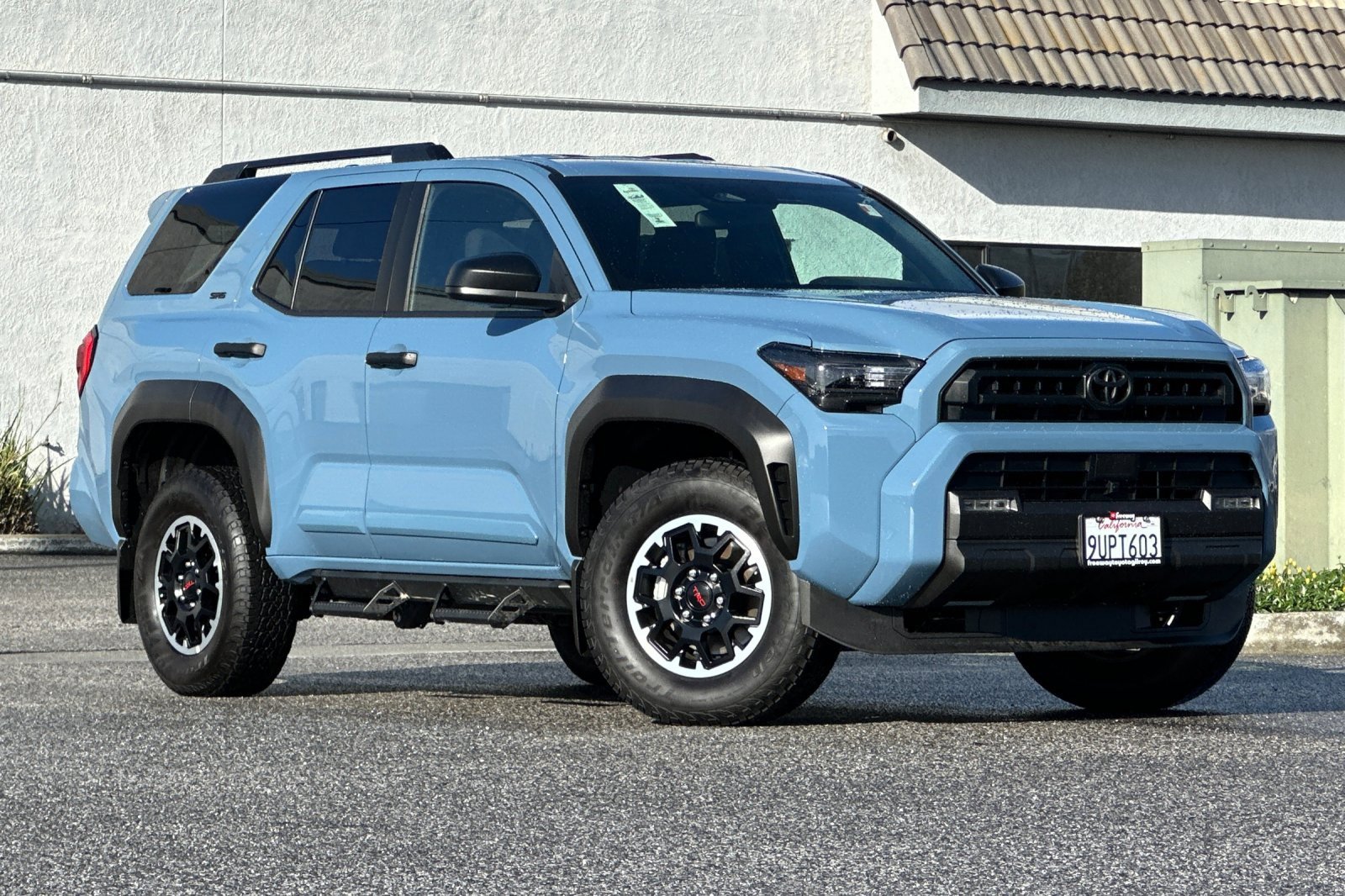 Used 2025 Toyota 4Runner SR5 video 2