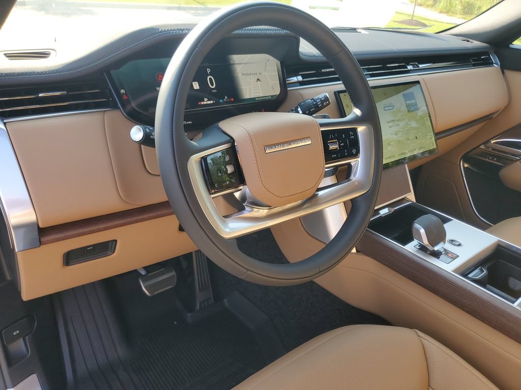 New 2026 Land Rover Range Rover SE AWD/4WD image 13