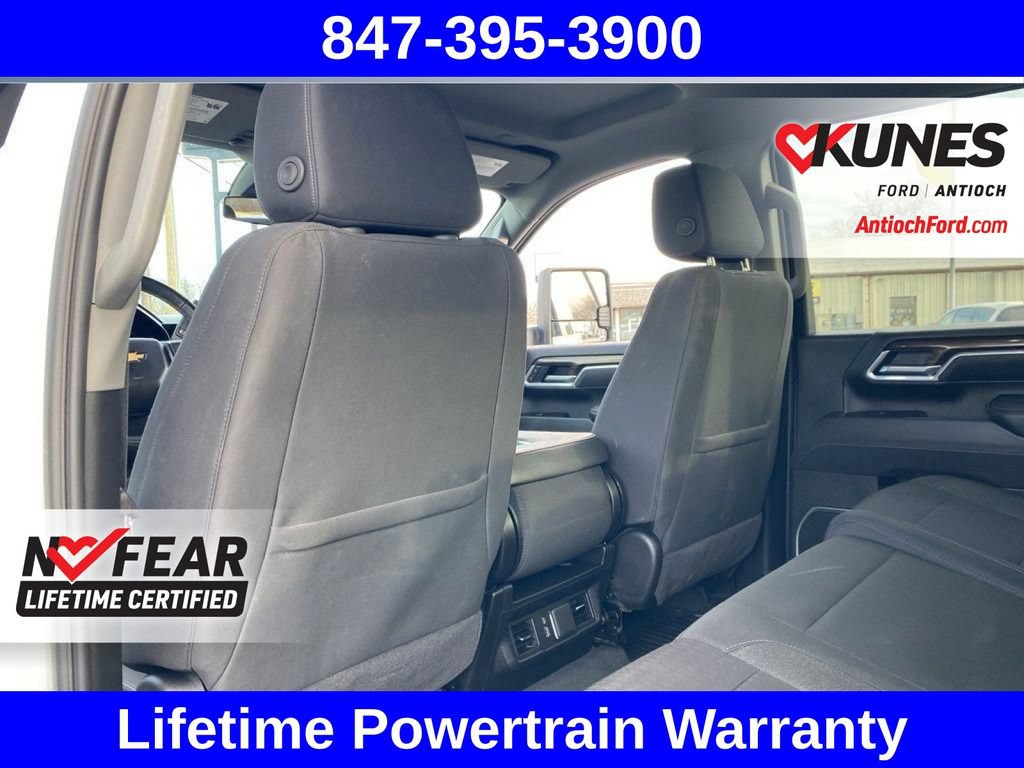 Used 2025 Chevrolet Silverado 2500 LT w/ Convenience Package AWD/4WD image 22