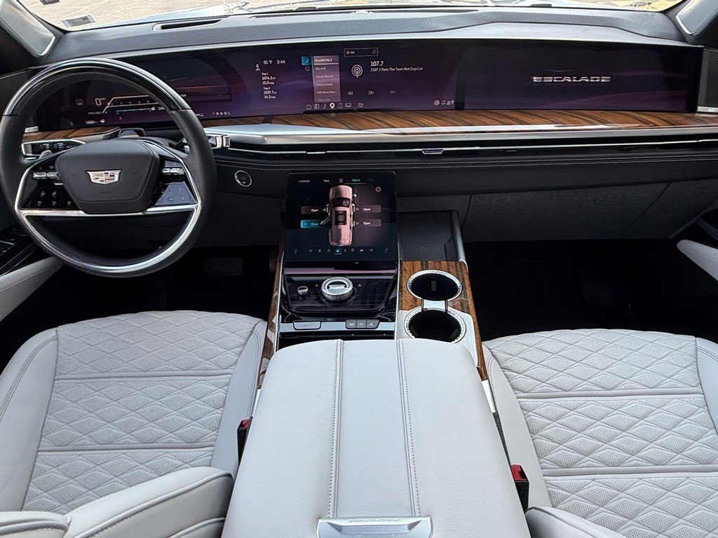 Certified 2025 Cadillac Escalade Sport Platinum image 10