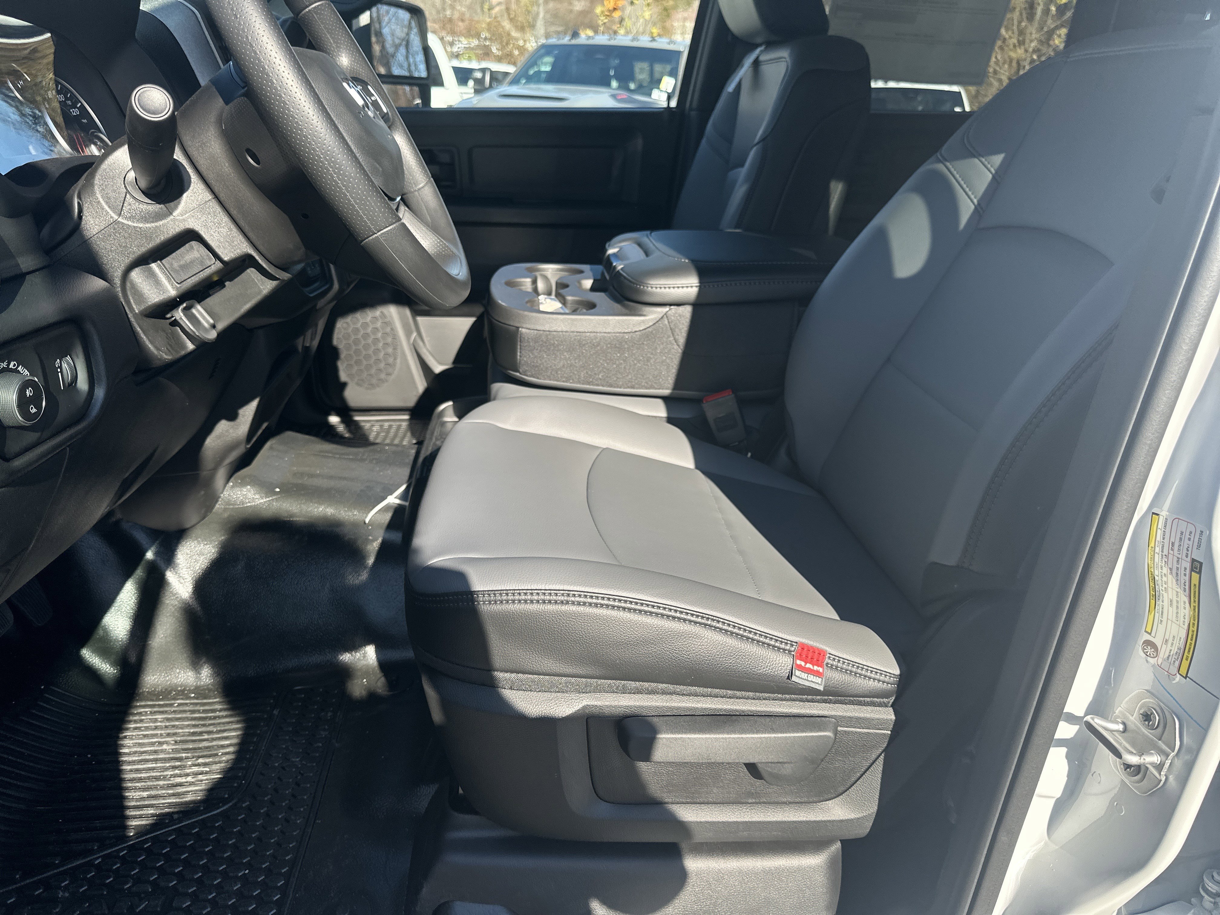 New 2026 RAM 2500 Tradesman w/ Chrome Appearance Group image 10